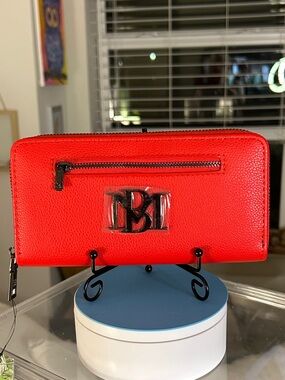 Badgley Mischka Red Vegan Pebbled Leather Wallet with Black Zipper 4”x 7” NWT